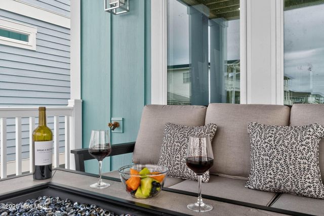 458 Ocean Boulevard W, Supply, NC 28462