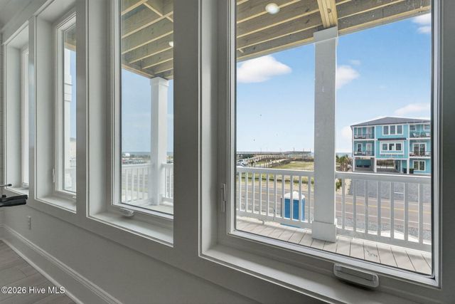 458 Ocean Boulevard W, Supply, NC 28462