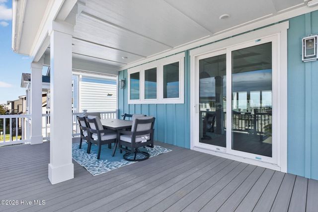 458 Ocean Boulevard W, Supply, NC 28462