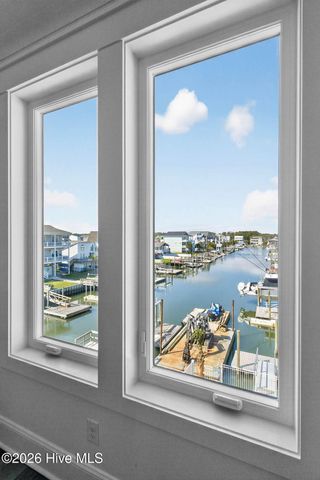 458 Ocean Boulevard W, Supply, NC 28462