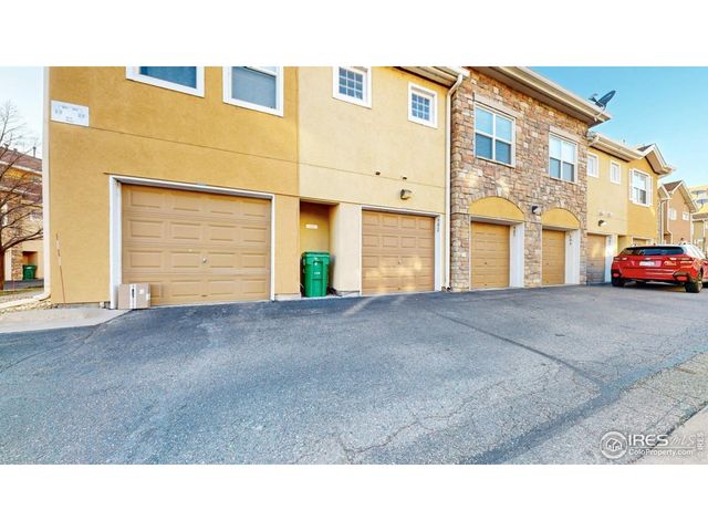 902 Lucca Dr, Evans, CO 80620