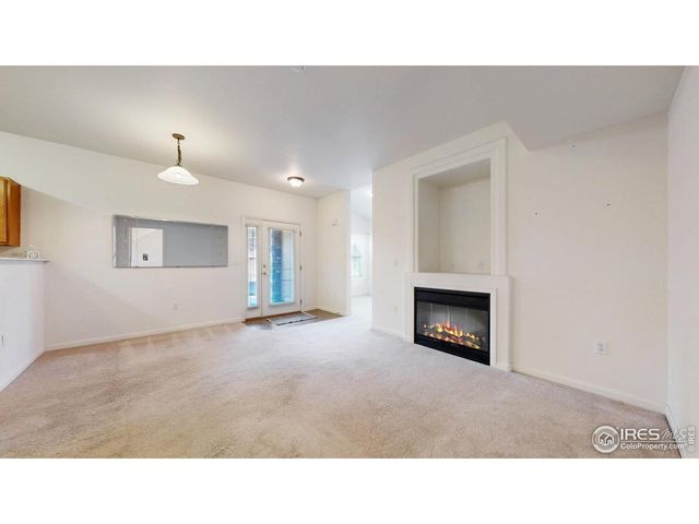 902 Lucca Dr, Evans, CO 80620