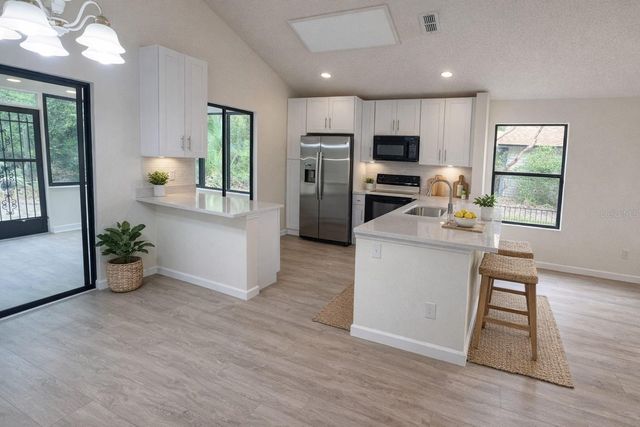 114 SPREADING OAK COURT, Sanford, FL 32773