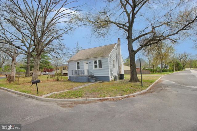 202 CHESTNUT AVE, West Berlin, NJ 08091