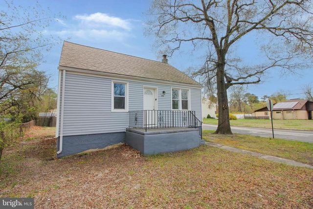 202 CHESTNUT AVE, West Berlin, NJ 08091