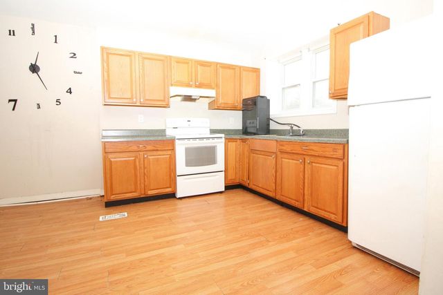 202 CHESTNUT AVE, West Berlin, NJ 08091