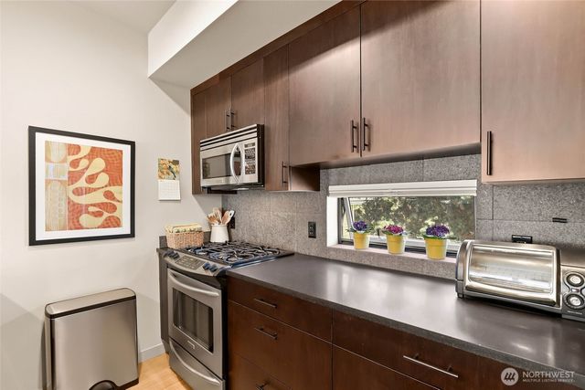 4923 39th Avenue S, Seattle, WA 98118