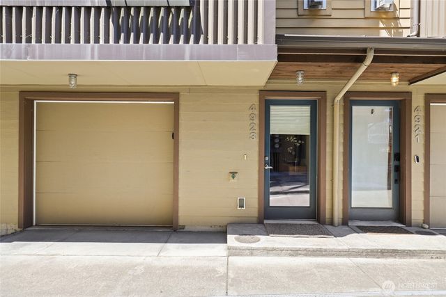 4923 39th Avenue S, Seattle, WA 98118