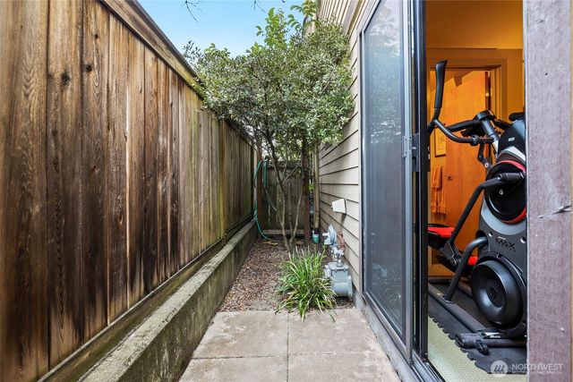 4923 39th Avenue S, Seattle, WA 98118