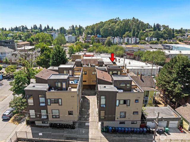 4923 39th Avenue S, Seattle, WA 98118