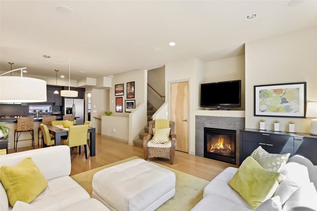 4923 39th Avenue S, Seattle, WA 98118
