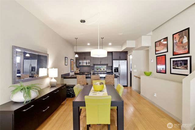 4923 39th Avenue S, Seattle, WA 98118