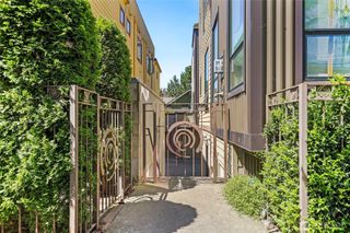 4923 39th Avenue S, Seattle, WA 98118