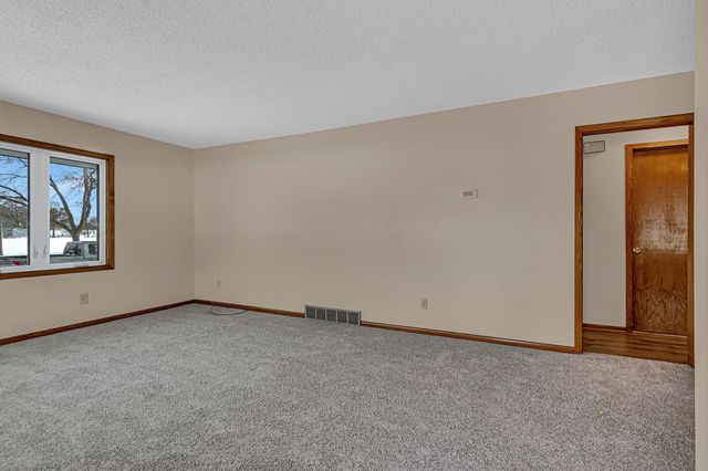 2104 3rd Street N, Saint Cloud, MN 56303