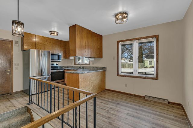 2104 3rd Street N, Saint Cloud, MN 56303