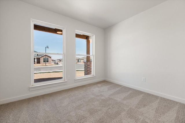 517 E 24th Street, Wolfforth, TX 79382
