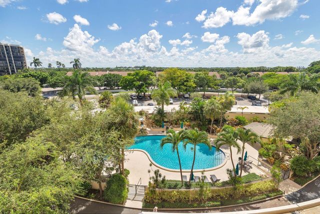 2450 Presidential Way 505, West Palm Beach, FL 33401