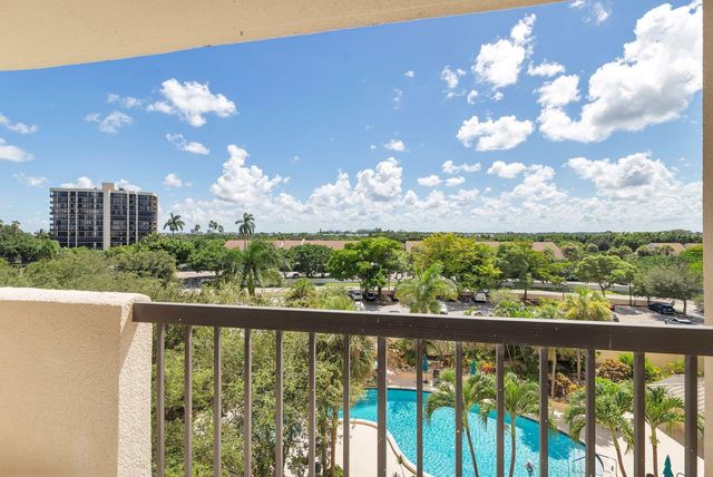 2450 Presidential Way 505, West Palm Beach, FL 33401