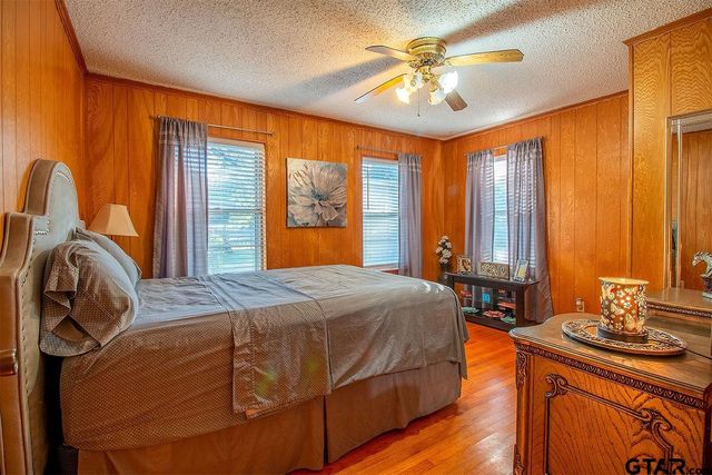 8212 Highway 80, Grand Saline, TX 75140