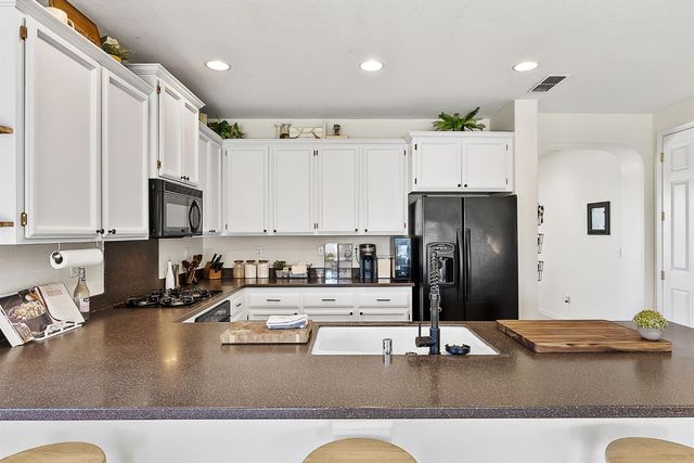 1170 Broken Spur Way, Plumas Lake, CA 95961