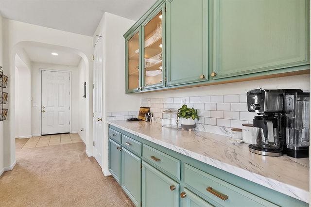 1170 Broken Spur Way, Plumas Lake, CA 95961