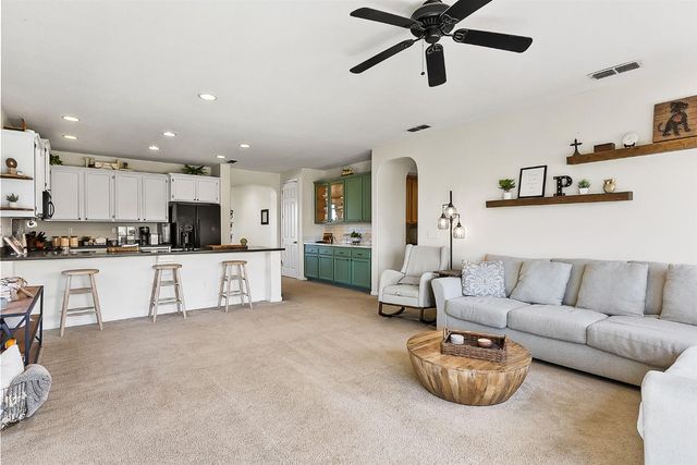 1170 Broken Spur Way, Plumas Lake, CA 95961