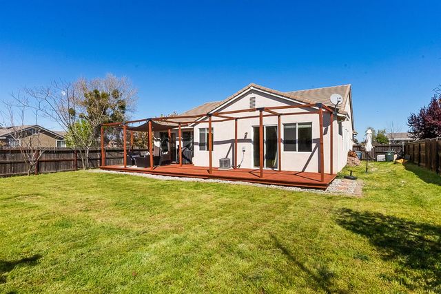 1170 Broken Spur Way, Plumas Lake, CA 95961