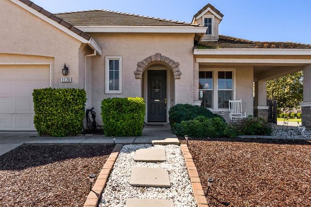 1170 Broken Spur Way, Plumas Lake, CA 95961