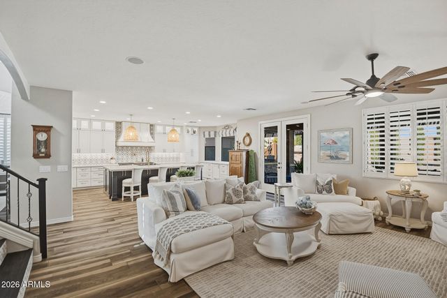 3228 W CARAVAGGIO Lane, Phoenix, AZ 85086