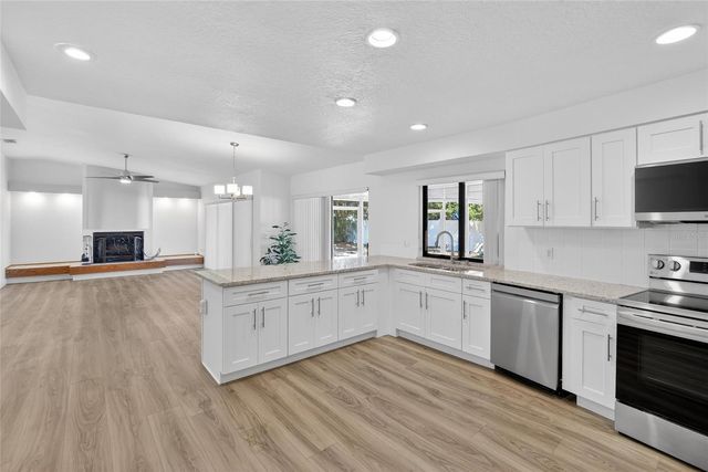 1741 SHADY LEAF DRIVE, Valrico, FL 33596