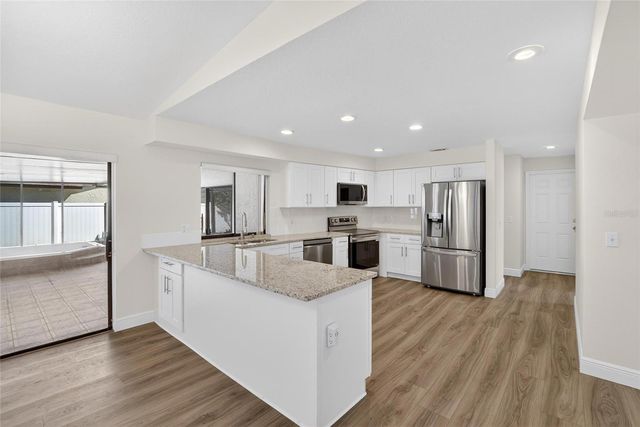 1741 SHADY LEAF DRIVE, Valrico, FL 33596