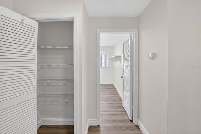 1741 SHADY LEAF DRIVE, Valrico, FL 33596