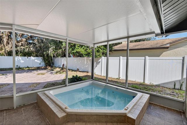 1741 SHADY LEAF DRIVE, Valrico, FL 33596