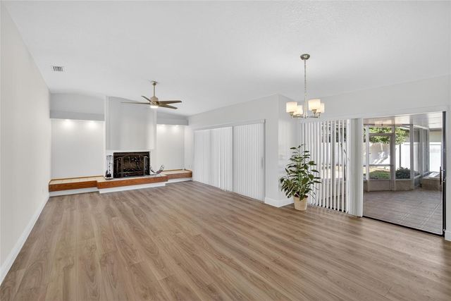 1741 SHADY LEAF DRIVE, Valrico, FL 33596