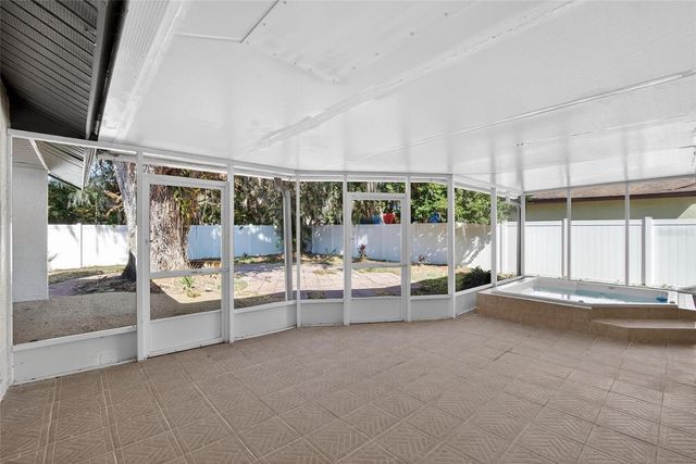 1741 SHADY LEAF DRIVE, Valrico, FL 33596