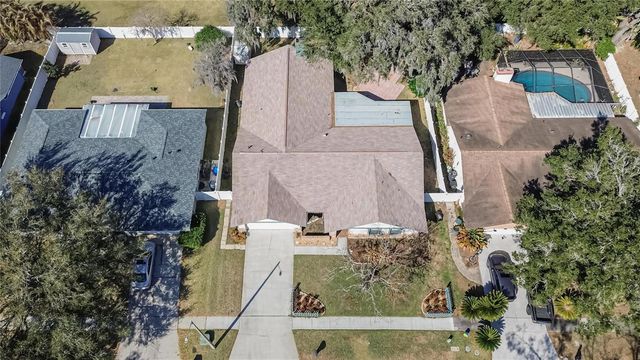 1741 SHADY LEAF DRIVE, Valrico, FL 33596