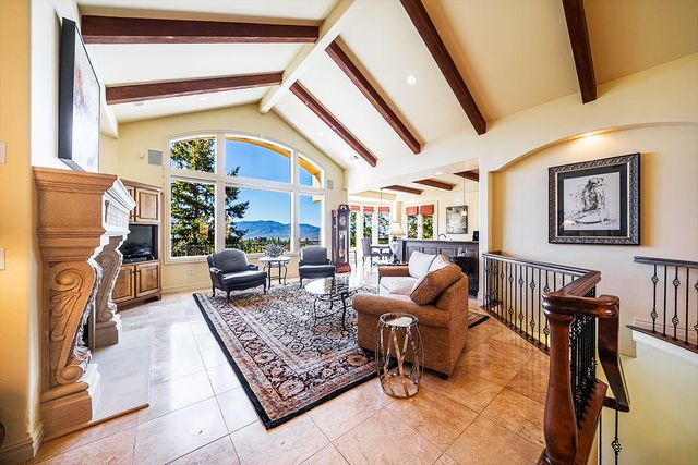 4506 Pinnacle Drive, Medford, OR 97504