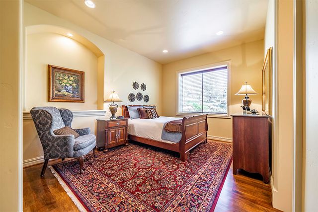 4506 Pinnacle Drive, Medford, OR 97504