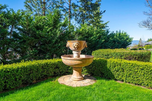 4506 Pinnacle Drive, Medford, OR 97504