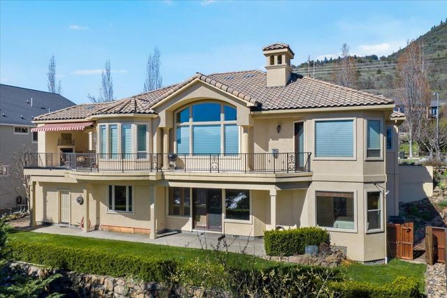 4506 Pinnacle Drive, Medford, OR 97504