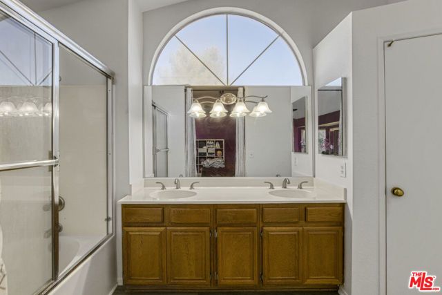 37443 Yorkshire Drive, Palmdale, CA 93550