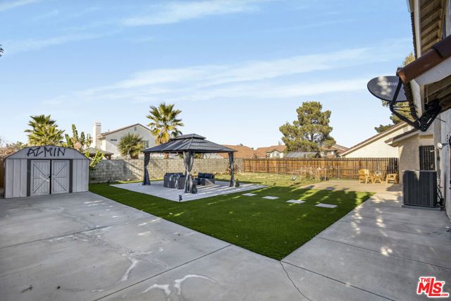 37443 Yorkshire Drive, Palmdale, CA 93550