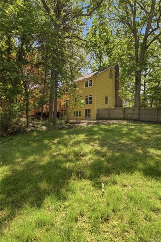 23 Abbey Lane, Setauket, NY 11733