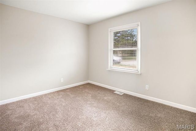 668 Talon Drive, Florissant, MO 63031