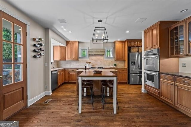 1215 Sheridan Road NE, Atlanta, GA 30324