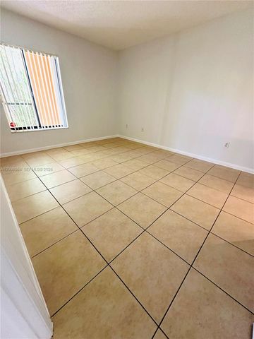 8700 SW 133rd Ave Rd 109, Miami, FL 33183