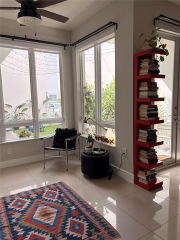 10416 NW 66th St, Doral, FL 33178