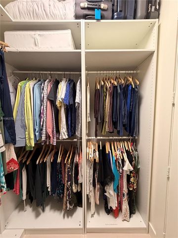 10416 NW 66th St, Doral, FL 33178