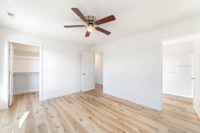 2656 FRAZIER LP, Columbia, MO 65202