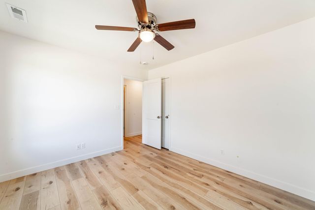 2656 FRAZIER LP, Columbia, MO 65202